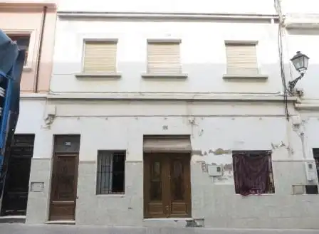 Vista exterior de Piso en venta en Oliva
