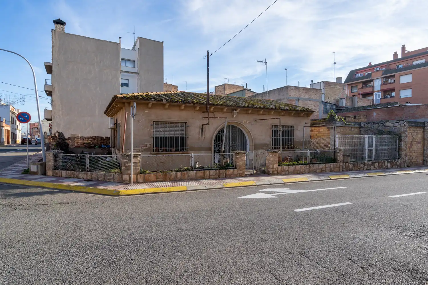 Vista exterior de Casa o xalet en venda en L'Aldea amb Jardí privat, Terrassa i Traster