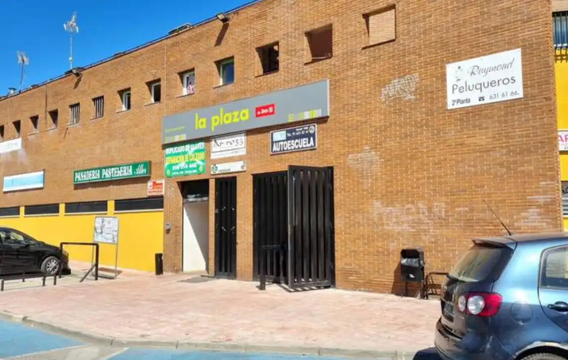 Local comercial en venda a Avenida de Atenas, imagen 21