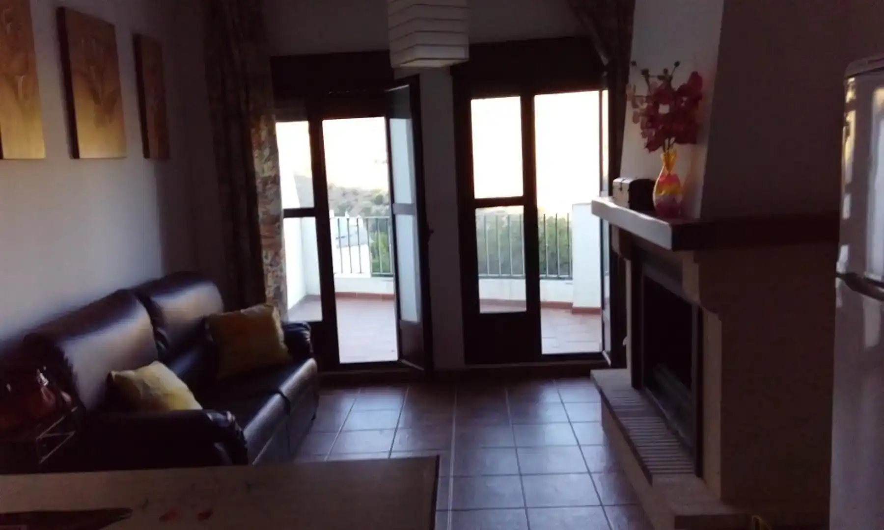 Sala d'estar de Pis en venda en Alpujarra de la Sierra amb Moblat