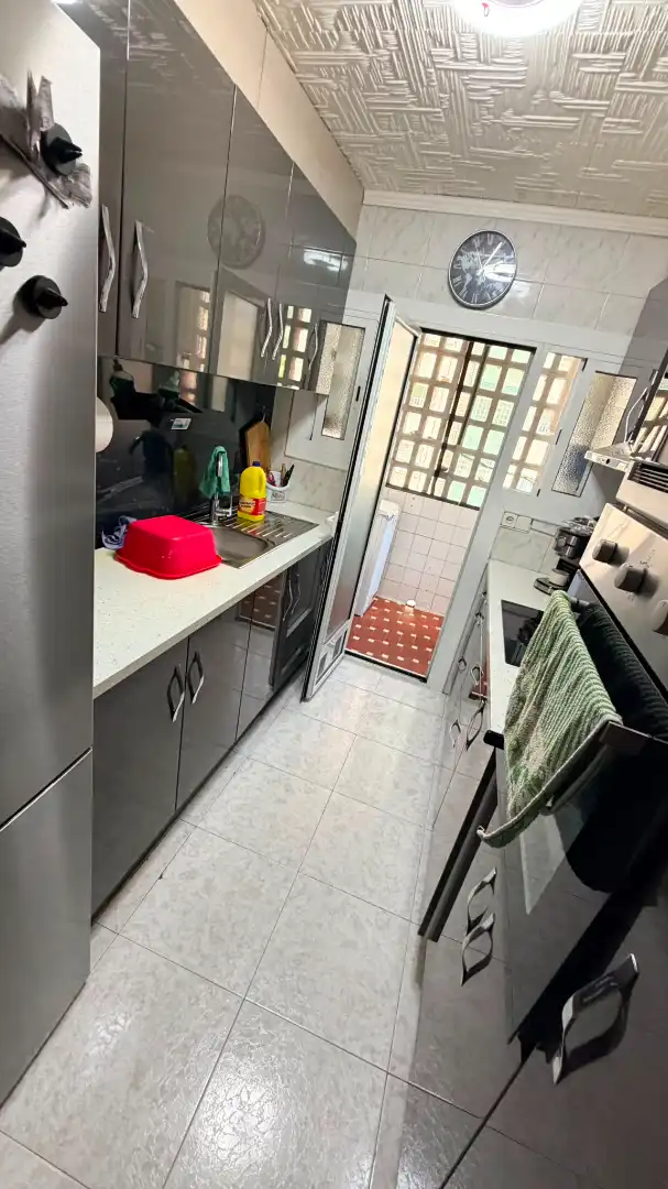 Cocina de Piso en venta en Badalona con Balcón