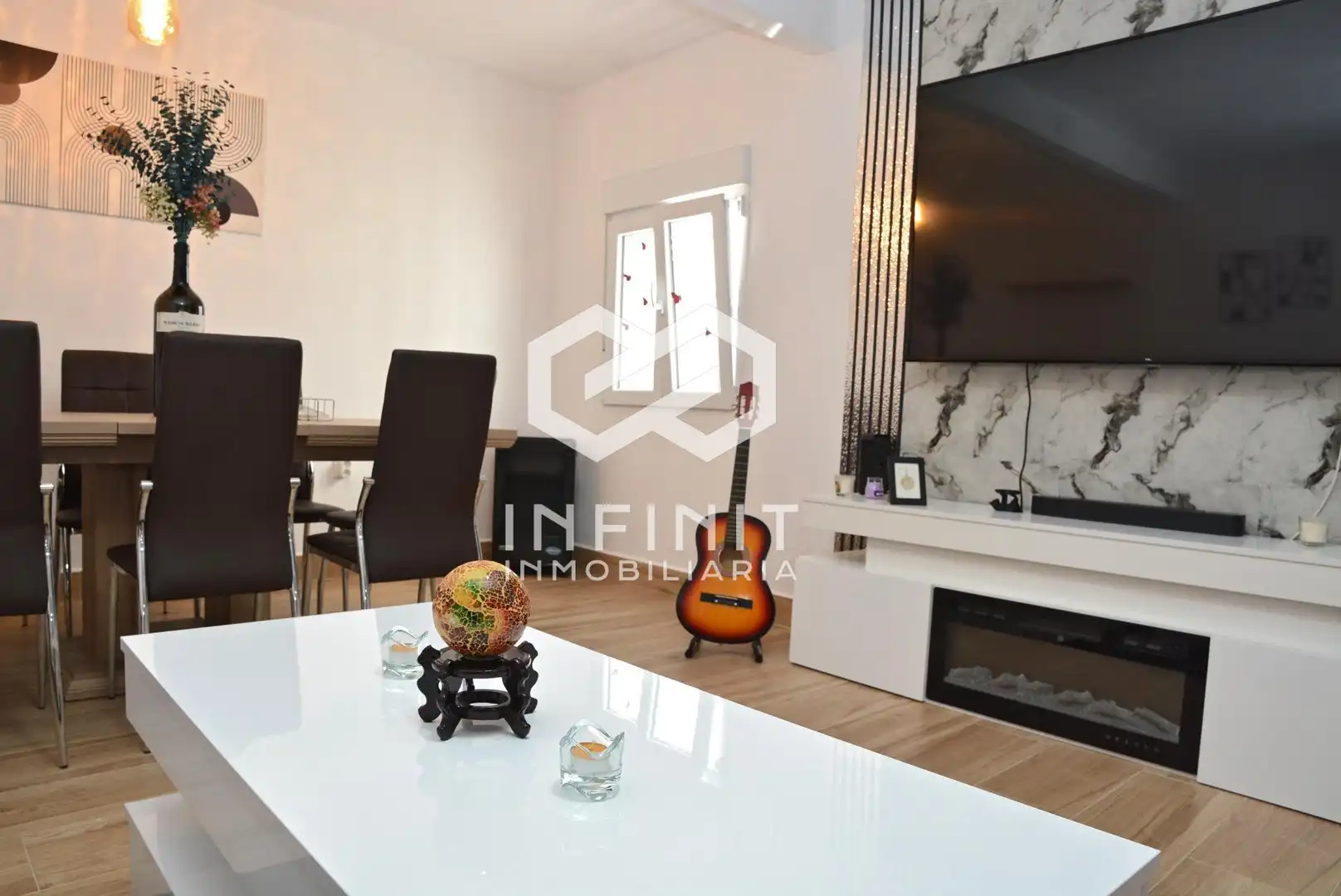 Living room of Houses for sale in Mazuecos  with Air Conditioner and Balcony