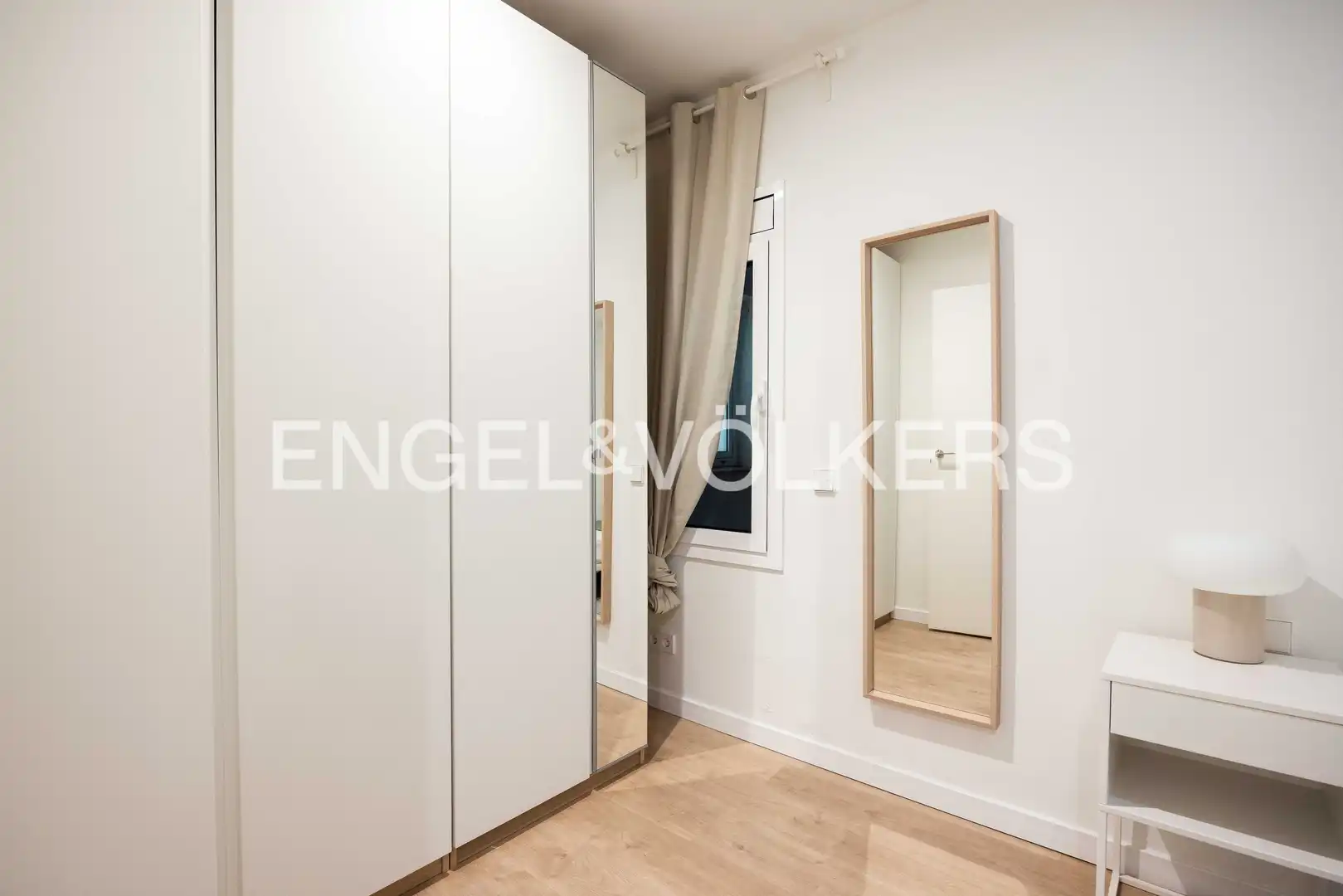Bedroom of Flat for sale in Barcelona  with Air Conditioner, Heating and Private garden