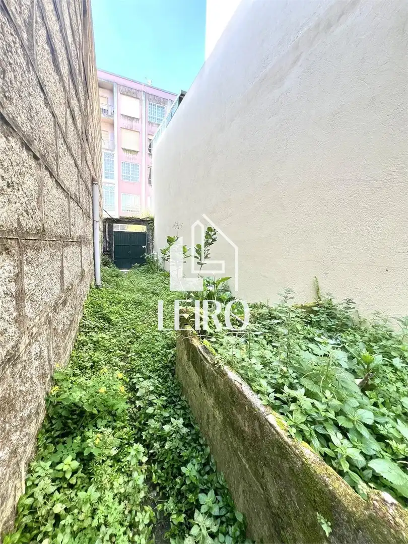 Wohnbaugrundstück zum Verkauf in Rúa Fariña Ferreño 11, imagen 6
