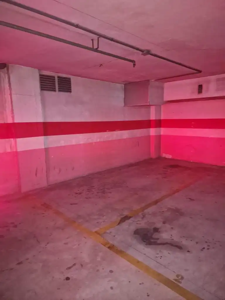 Parking de Oficina en venta en Terrassa con Internet