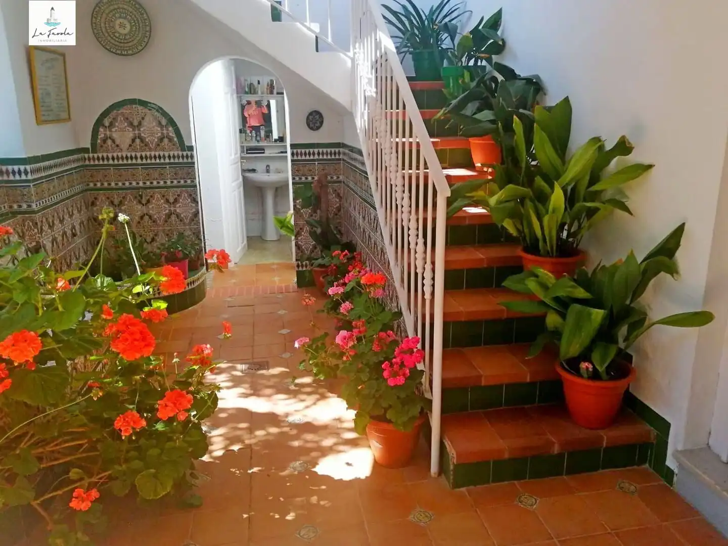 Houses for sale in Archidona  with Private garden, Terrace and Balcony