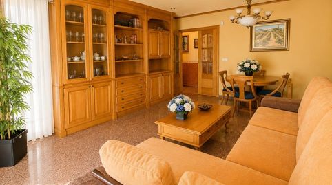 Foto 2 de Piso en venta en Petrer, Alicante