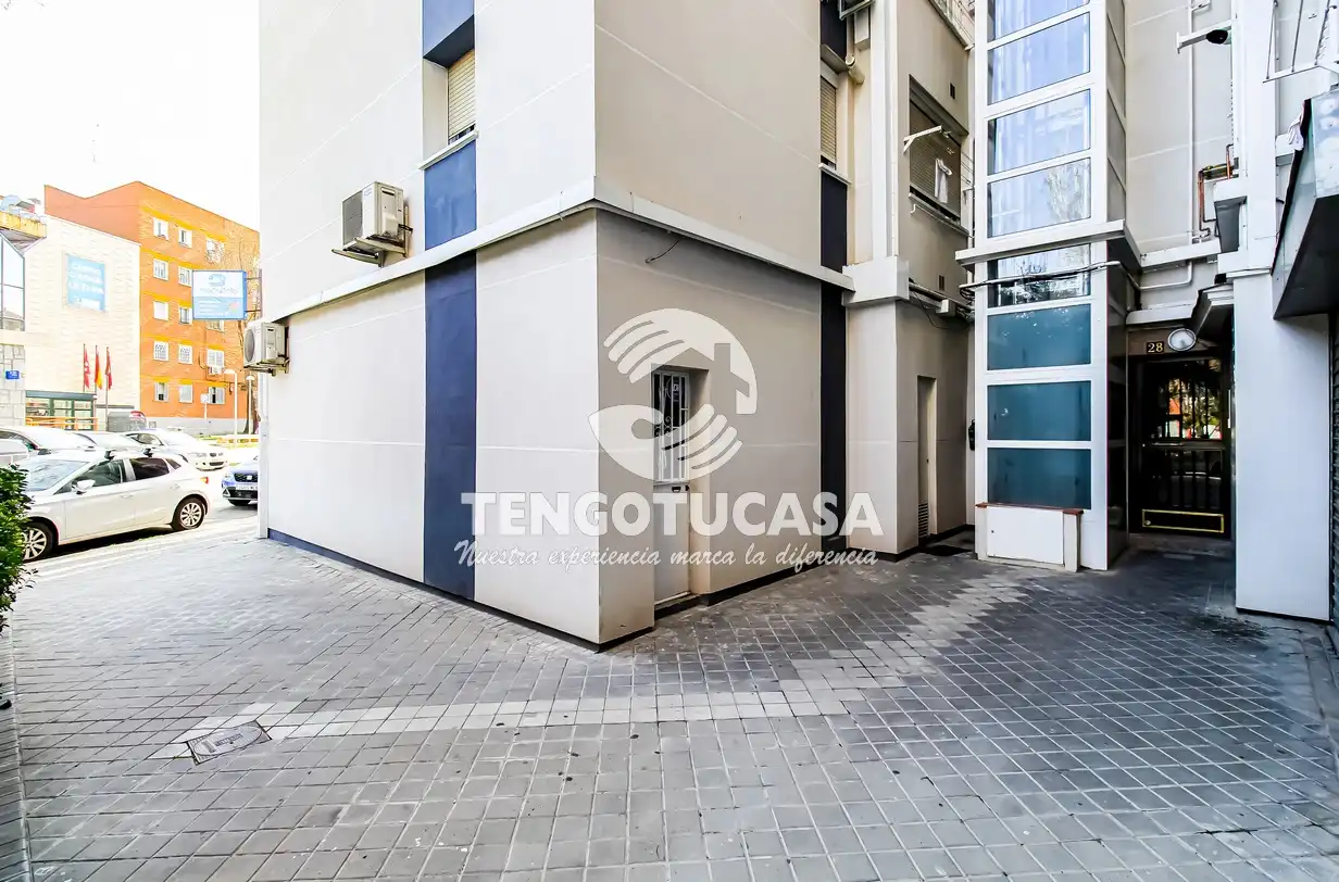 Exterior view of Flat for rent in Madrid  with Air Conditioner, Heating and Furnished