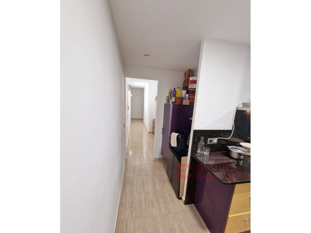 Flat for sale in Girona Capital