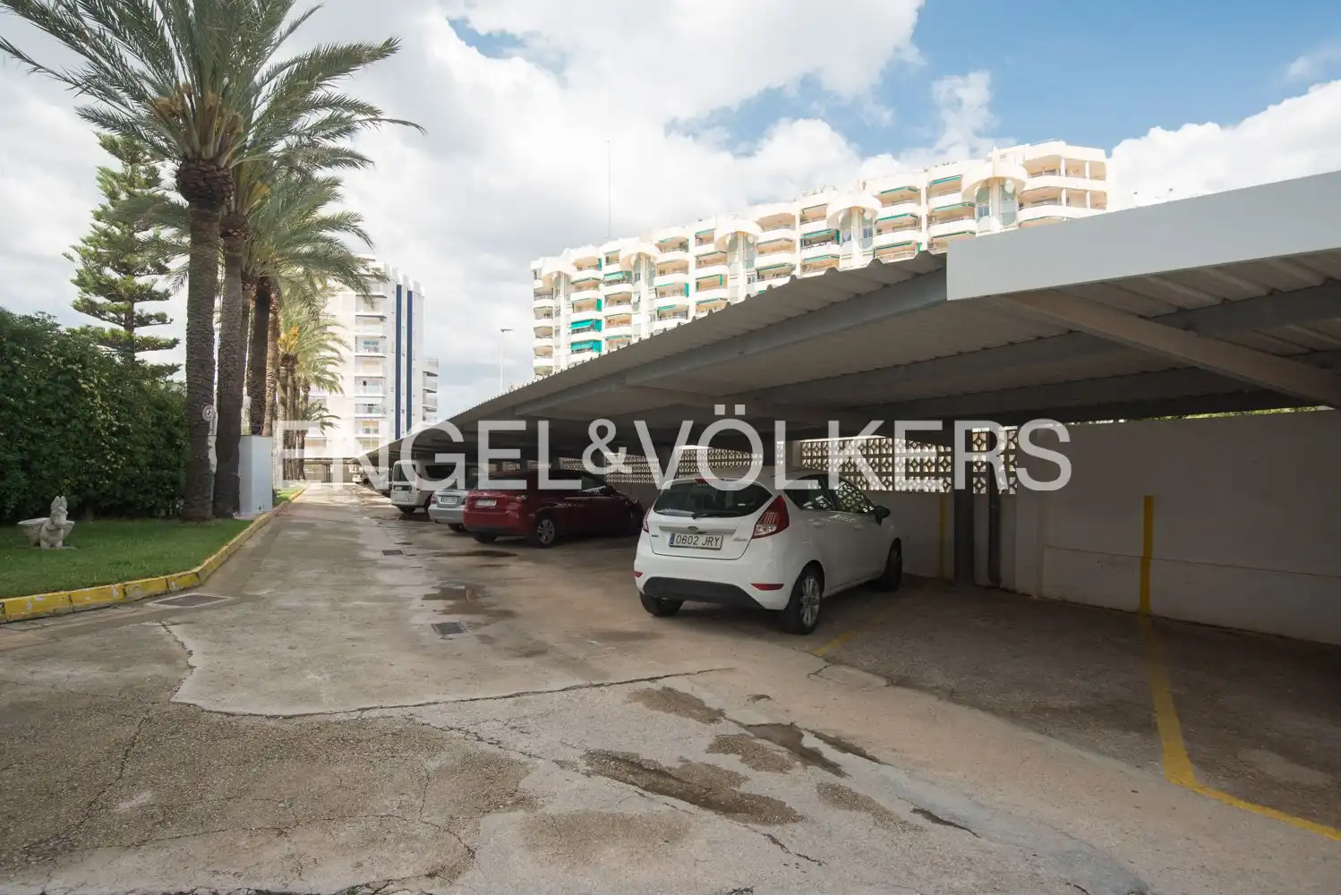 Piso con terraza en alquiler en Avinguda Neptuno, imagen 44