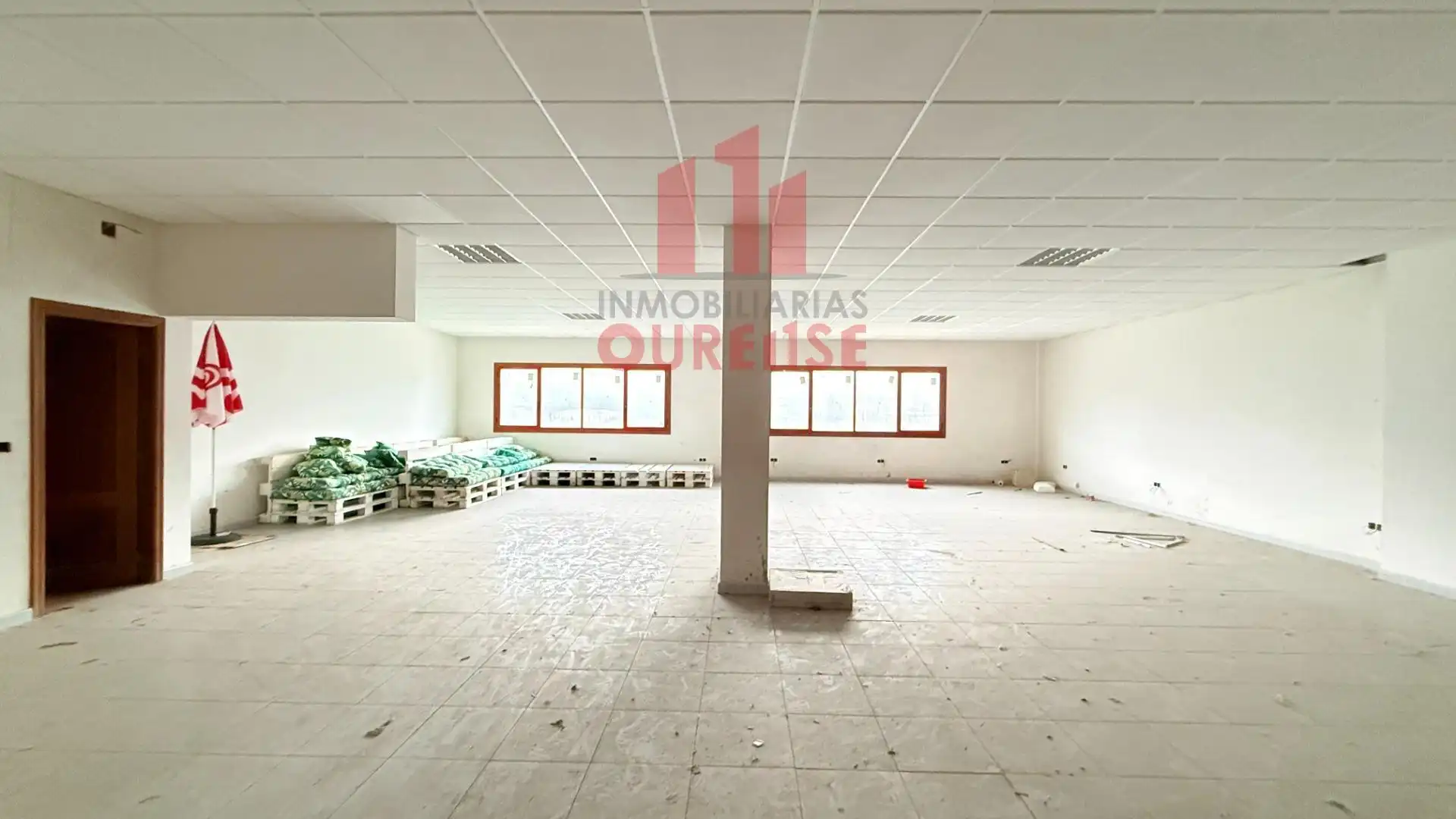 Fabrikhallen zur Miete in Ourense Capital 