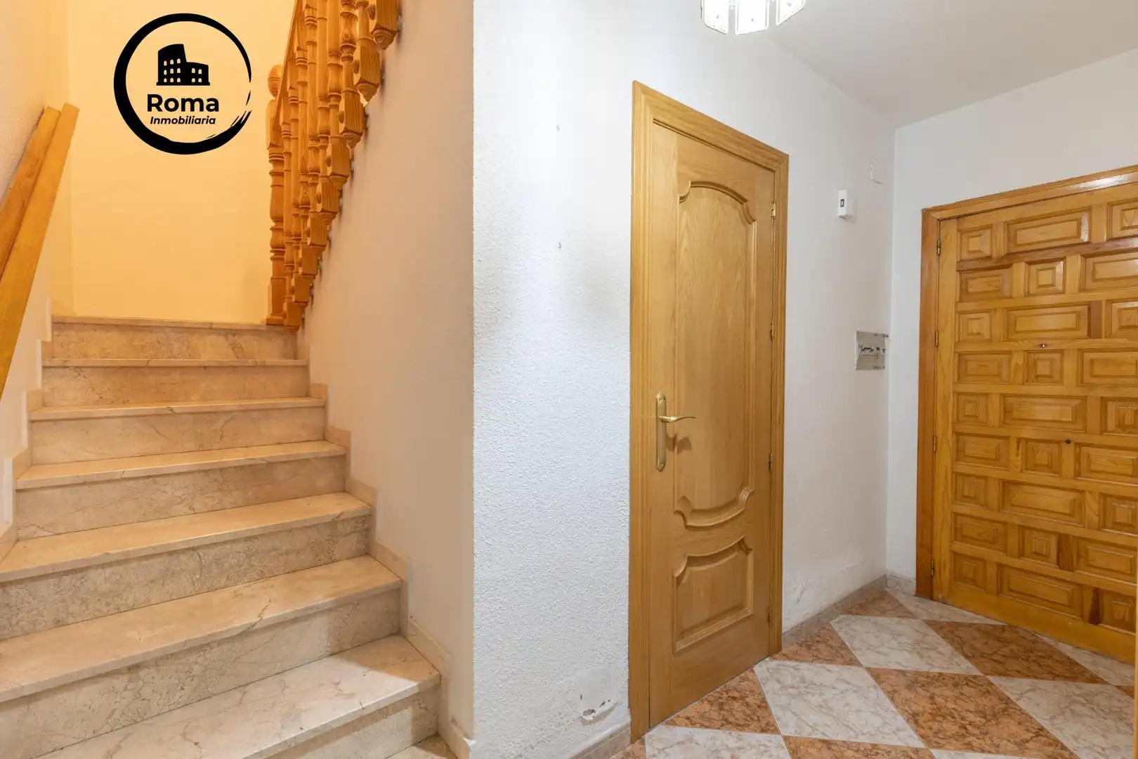 Casa adosada en venta en Maracena con Aire acondicionado, Calefacción y Terraza