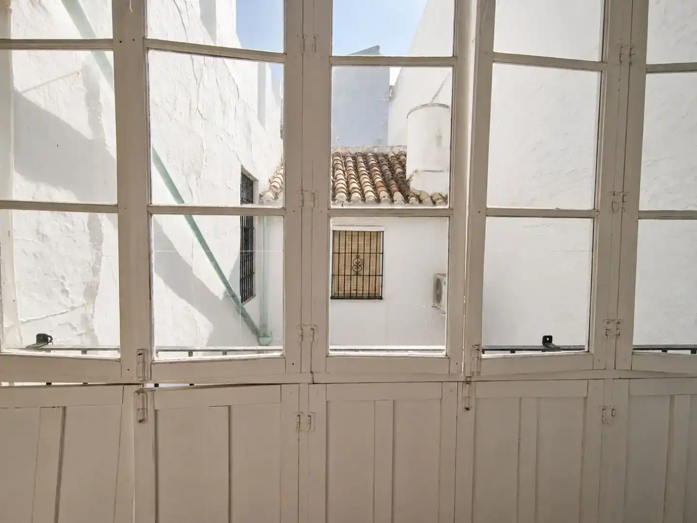 Vista exterior de Casa adosada en venda en Benamejí amb Balcó