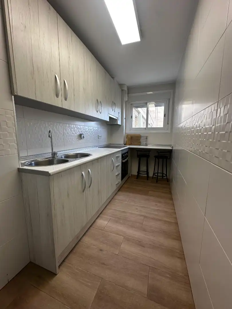 Küche von Wohnung zur Miete in Jaén mit Klimaanlage und Möbliert