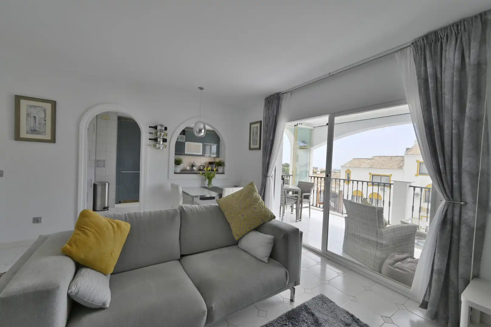 Wohnzimmer von Wohnungen zum Verkauf in Mijas mit Klimaanlage, Terrasse und Schwimmbad