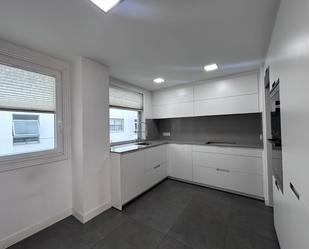 Kitchen of Flat for sale in Vigo   with Heating and Storage room