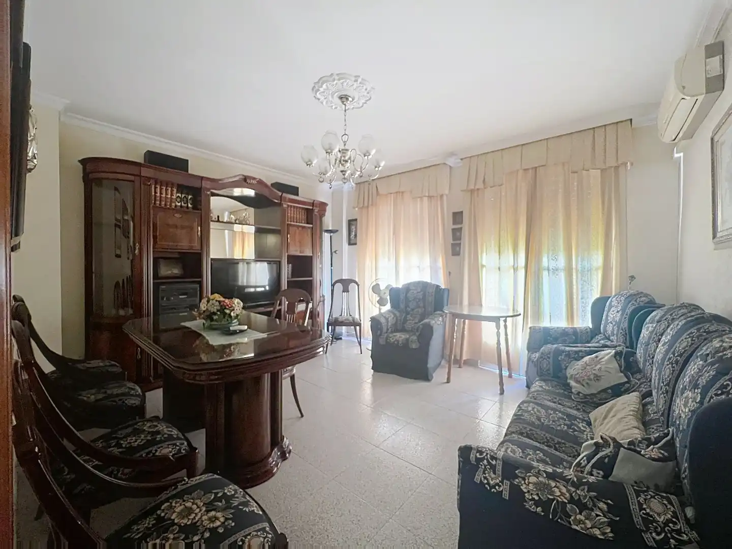 Appartamento con balcone in vendita a Centro, imagen 2