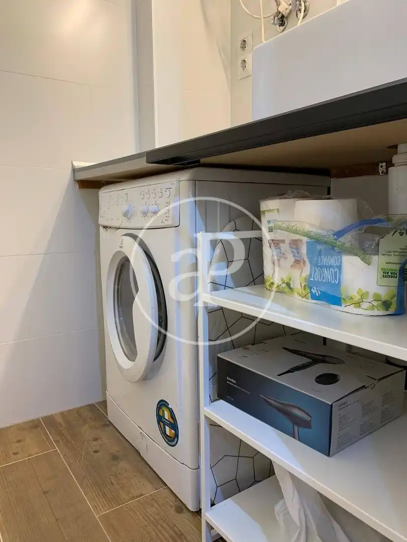 Kitchen of Lofts for sale in Valencia  with Air Conditioner, Heating and Furnished
