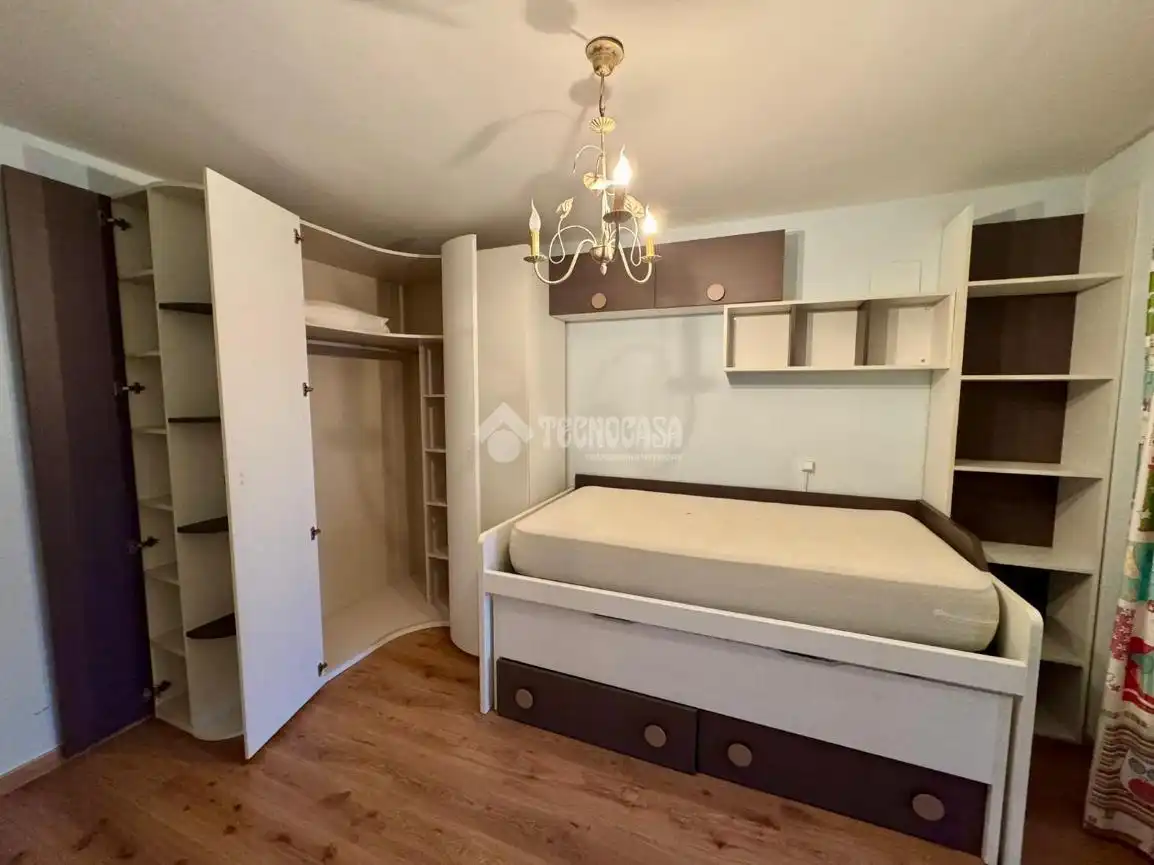 Habitación de Casa adosada en venta en Yepes