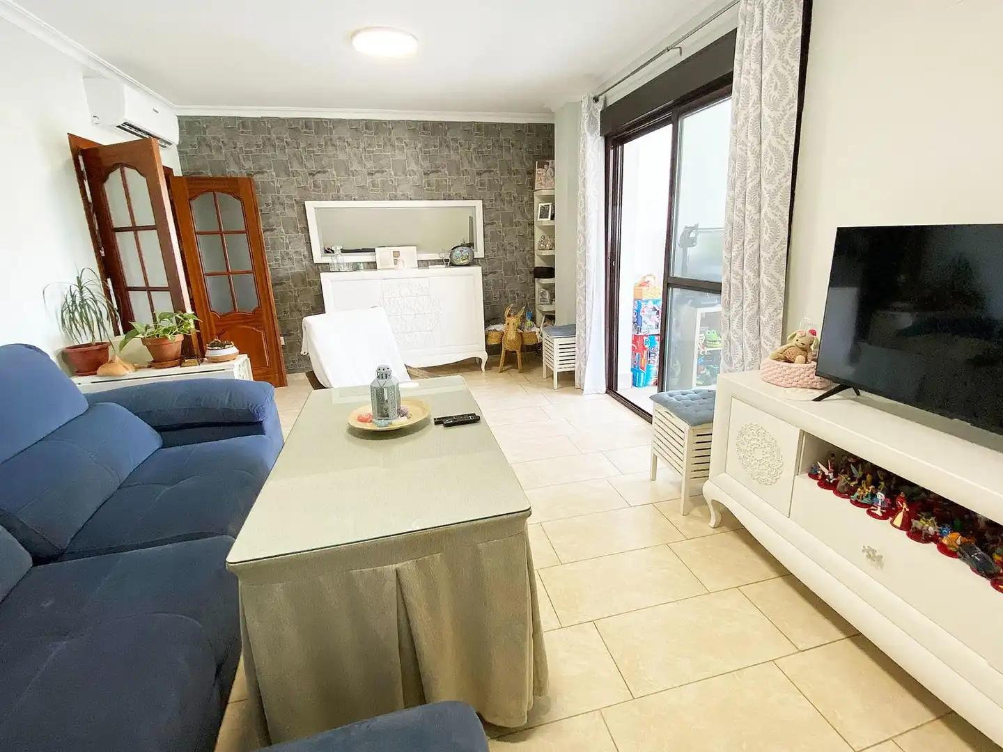 Wohnzimmer von Wohnungen zum Verkauf in Alcalá de los Gazules mit Terrasse und Balkon