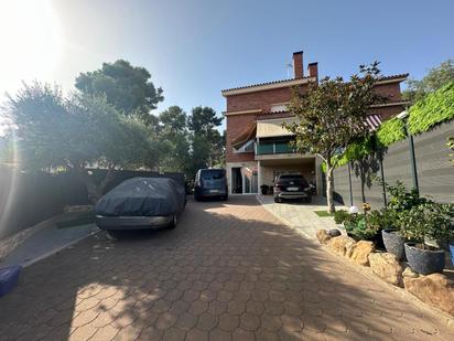 Exterior view of House or chalet for sale in Castelldefels