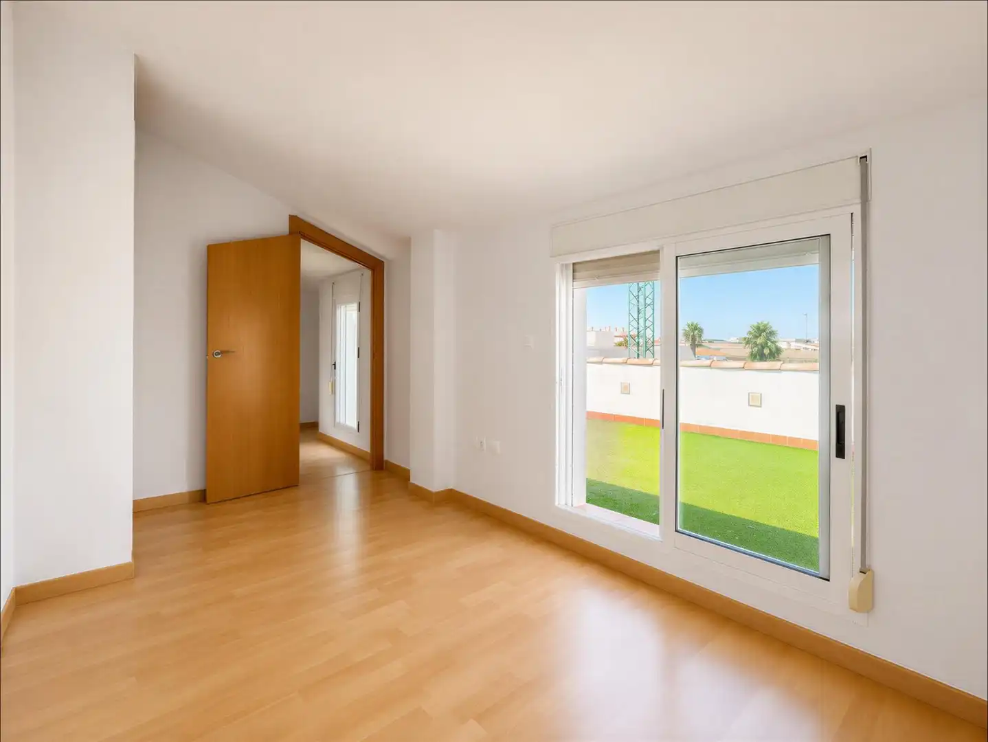 Bedroom of Attic for rent in Puçol  with Terrace