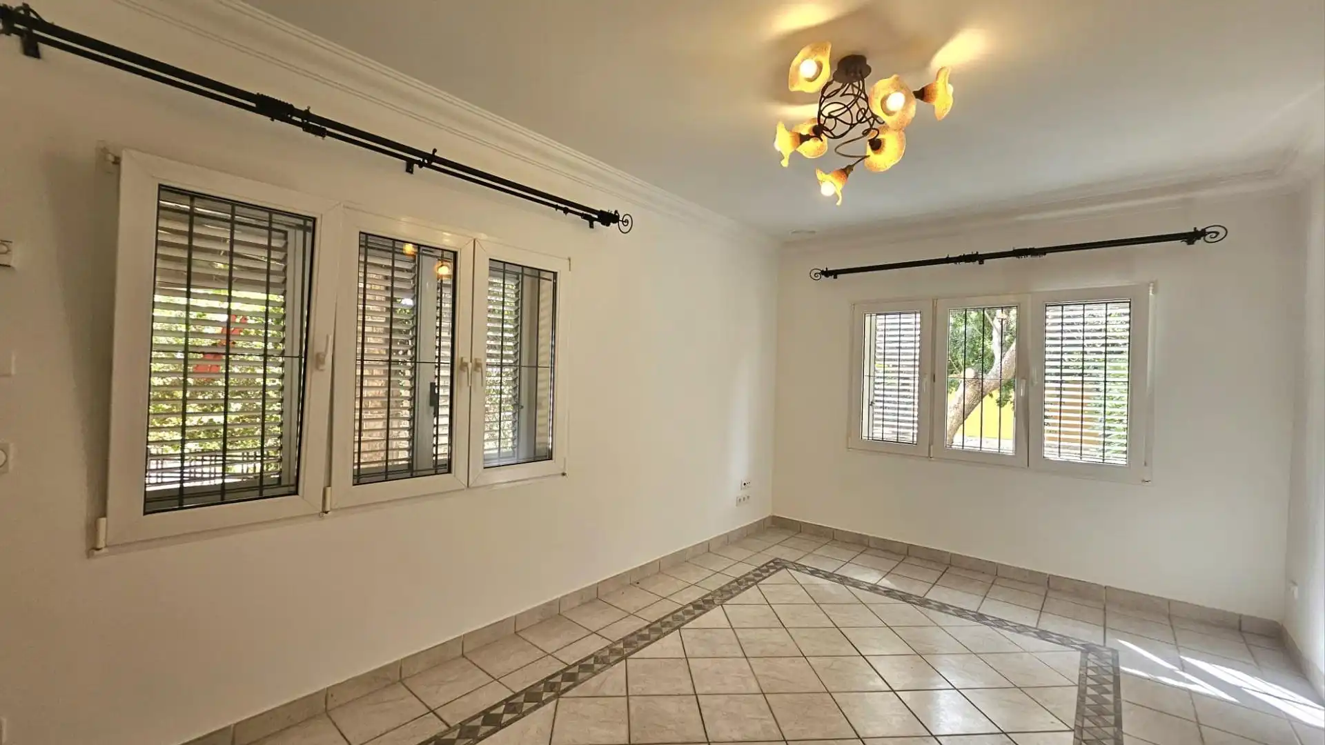 Villa con terrazza in vendita a Garbinet - Vistahermosa, imagen 16