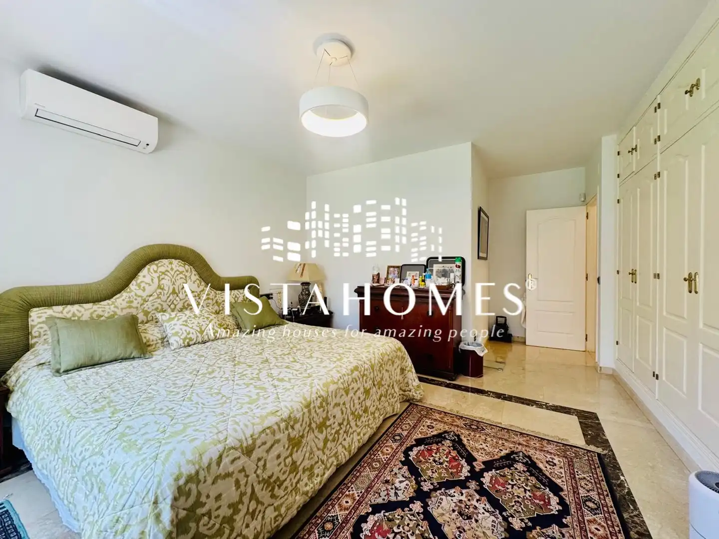 Bedroom of Houses for sale in Ciudalcampo  with Air Conditioner, Heating and Private garden
