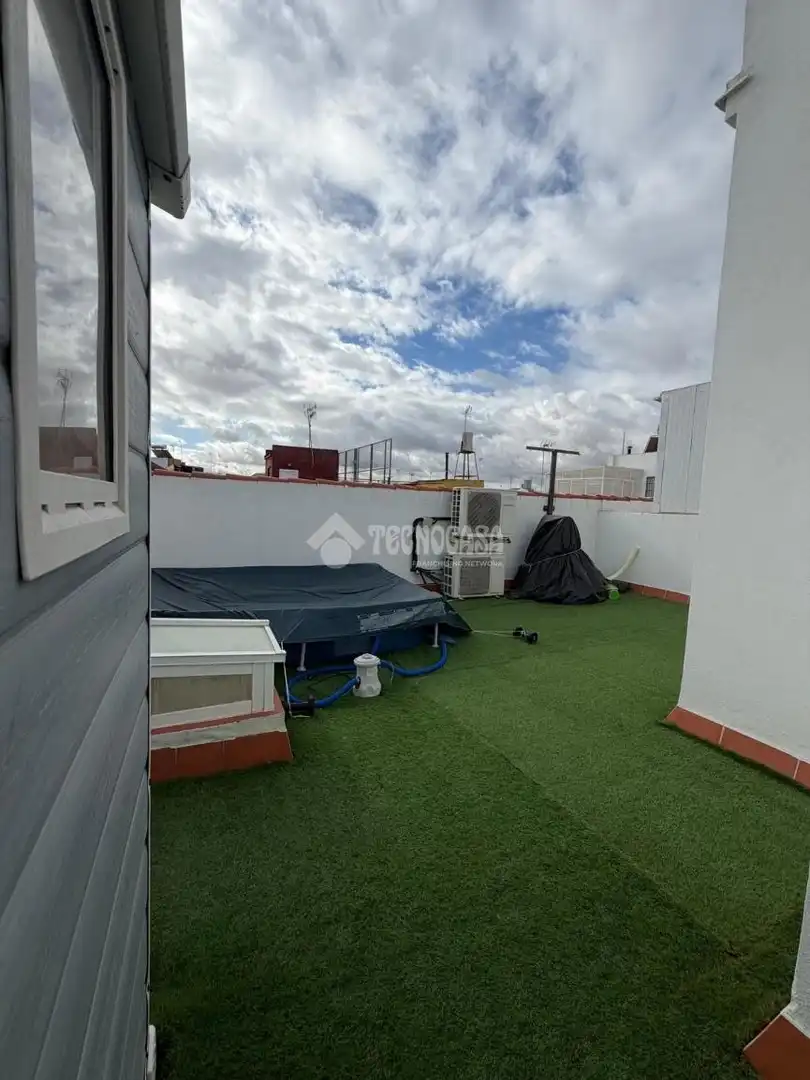Terraza de Casa adosada en venta en Utrera con Aire acondicionado y Calefacción
