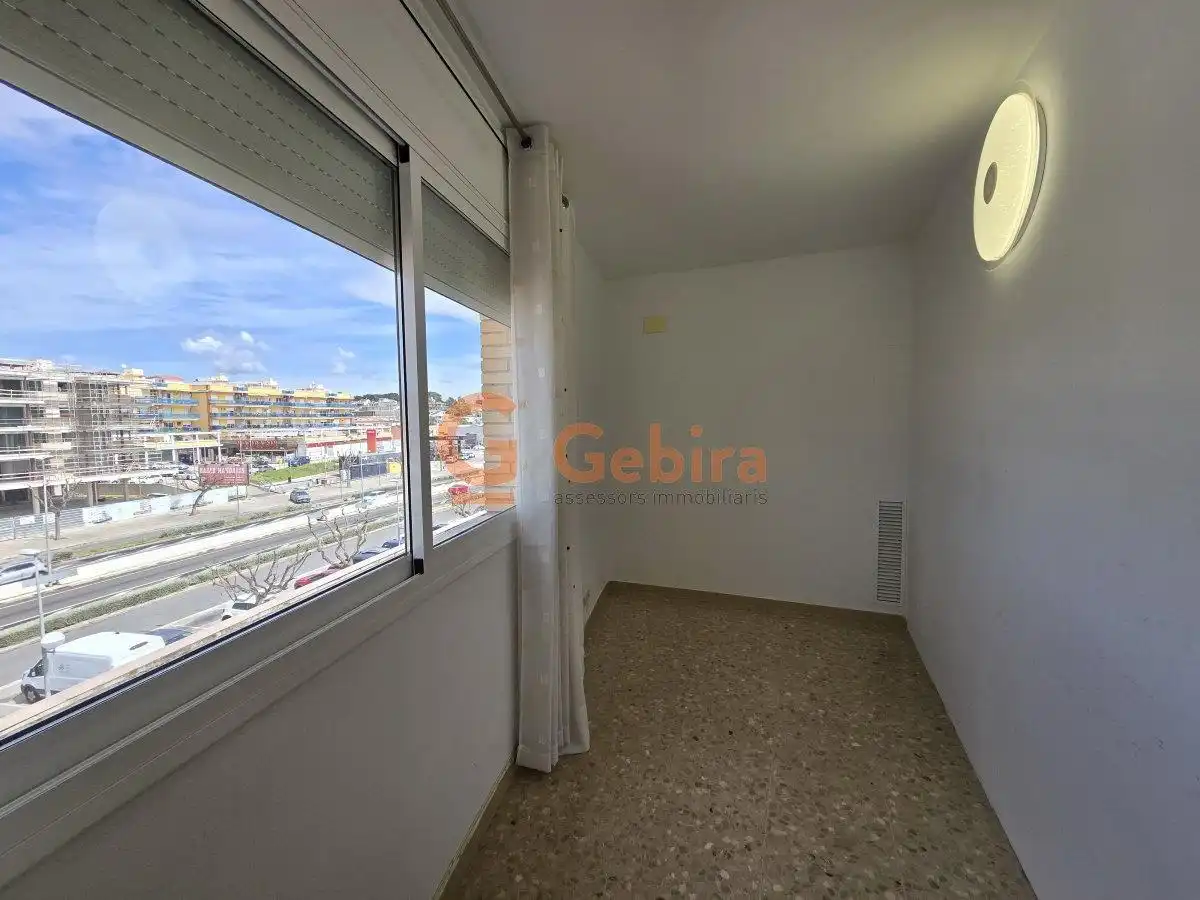 Habitación de Piso en venta en Cunit con Terraza y Piscina comunitaria