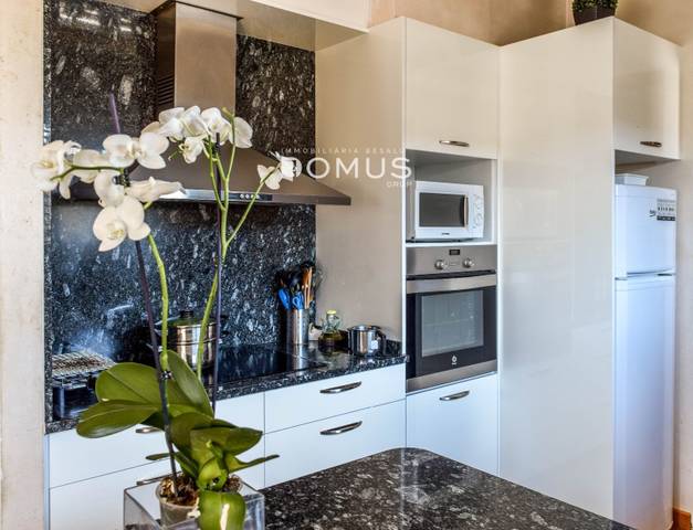 Casa-chalet en Venta en Carrer del Camp de les Forques en Besalú