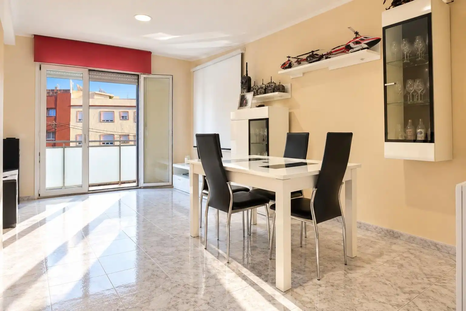 Comedor de Casa adosada en venta en Centre