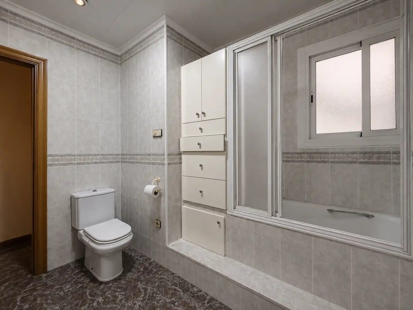 Bathroom of Flat for sale in Sabadell  with Heating, Furnished and Oven