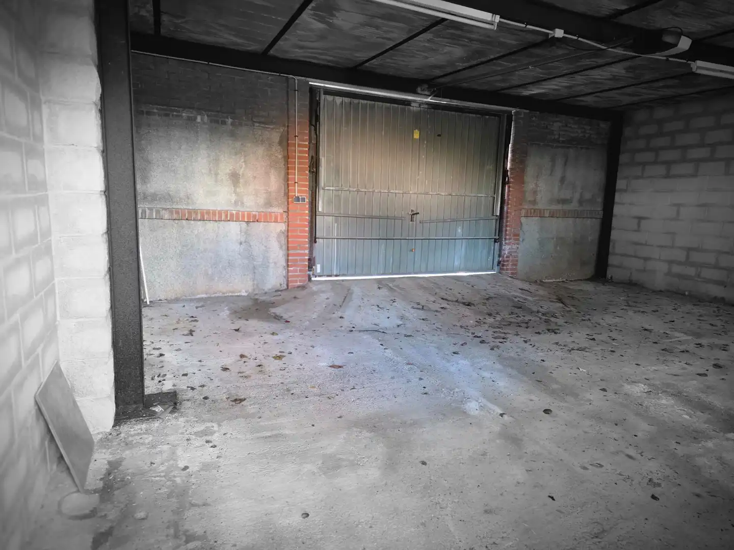 Aparcament de Casa o xalet en venda en Alhaurín de la Torre amb Aire condicionat, Calefacció i Jardí privat