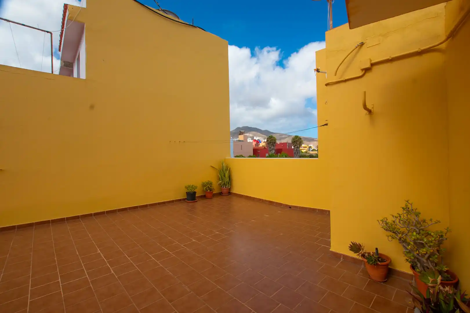 Exterior view of Houses for sale in Gáldar  with Terrace and Balcony