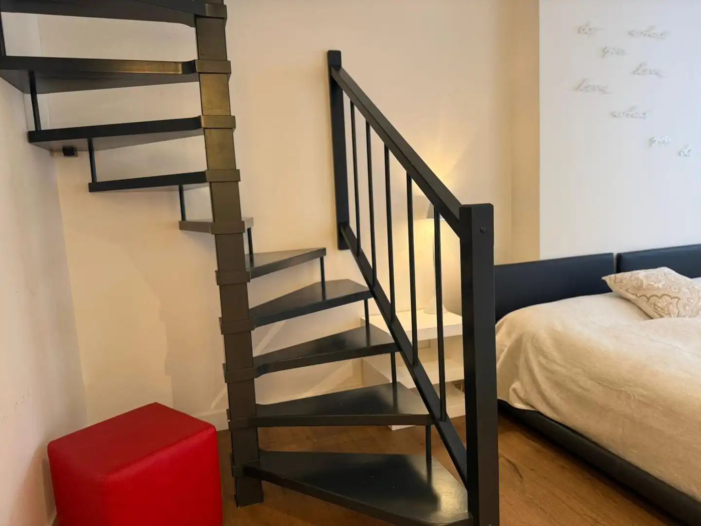 Habitación de Dúplex en venta en Madrid con Aire acondicionado, Calefacción y Trastero