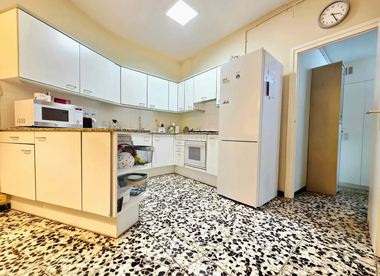 Kitchen of Flat for sale in Barcelona  with Air Conditioner, Heating and Terrace