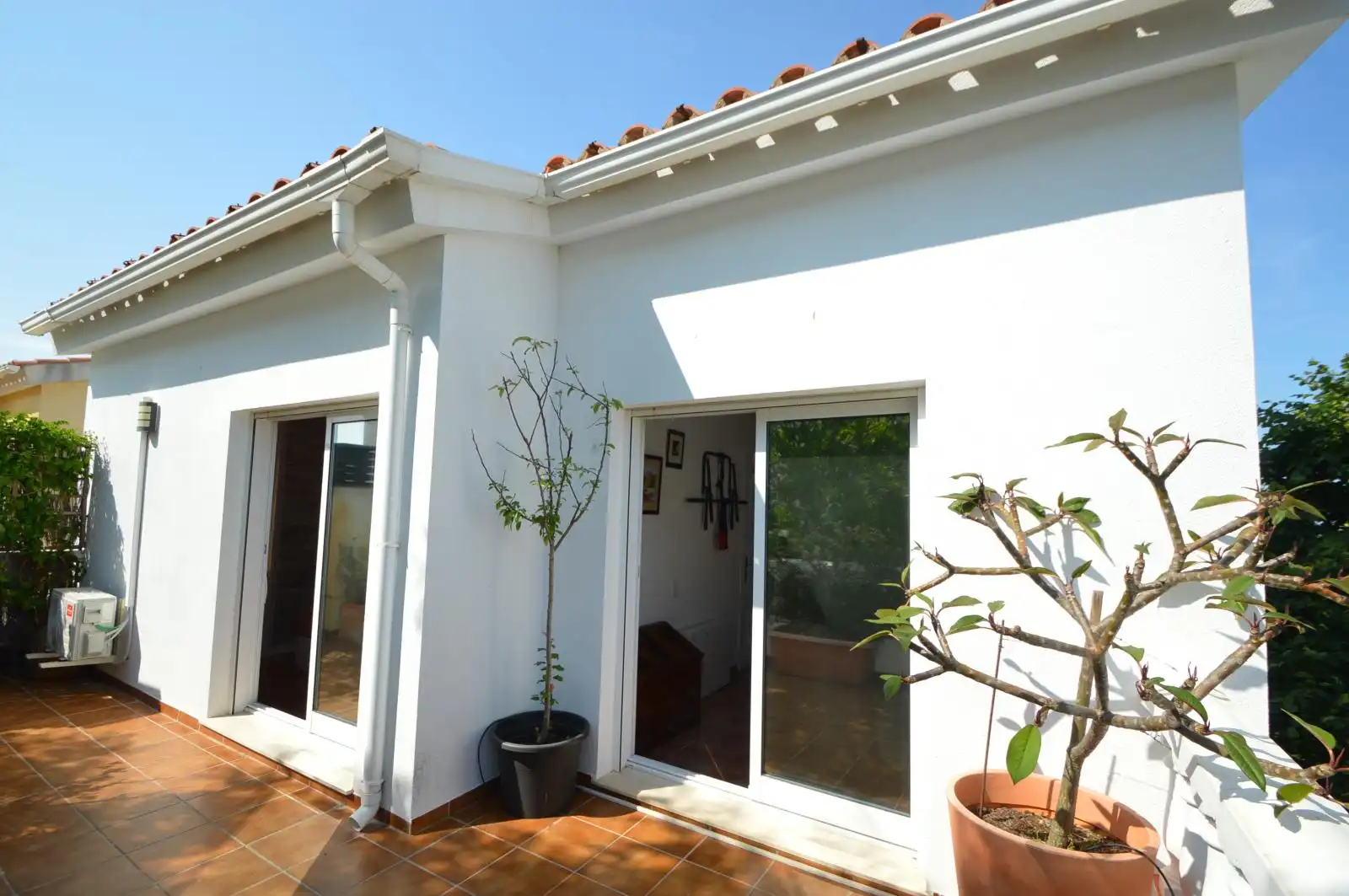 Terrasse von Haus oder Chalet zum Verkauf in Vinaròs mit Klimaanlage, Heizung und Privatgarten