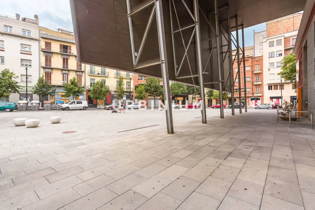Business premises to rent in Plaça Calvet i Rubalcaba, imagen 6