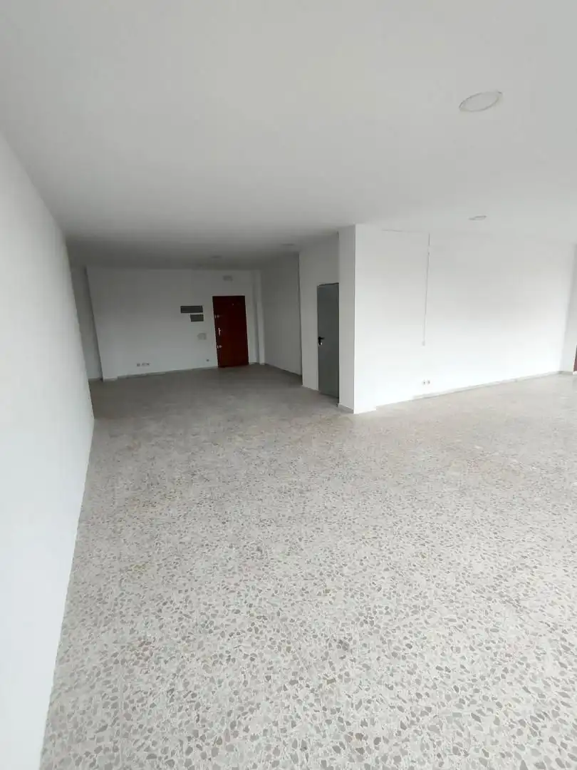 Gewerbefläche zum Verkauf in La Bisbal d'Empordà, imagen 8