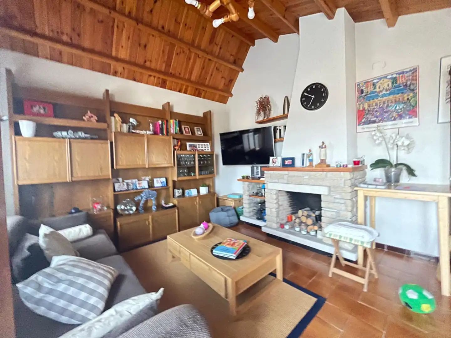 Sala d'estar de Casa o xalet en venda en Cervera amb Calefacció, Jardí privat i Terrassa