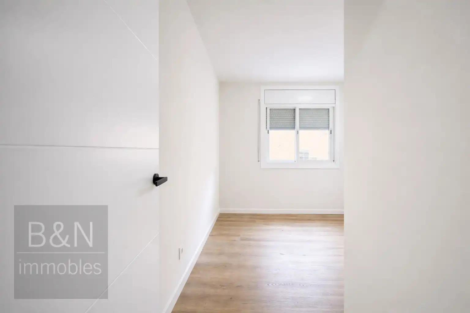 Habitación de Piso en venta en Terrassa con Aire acondicionado, Calefacción y Terraza