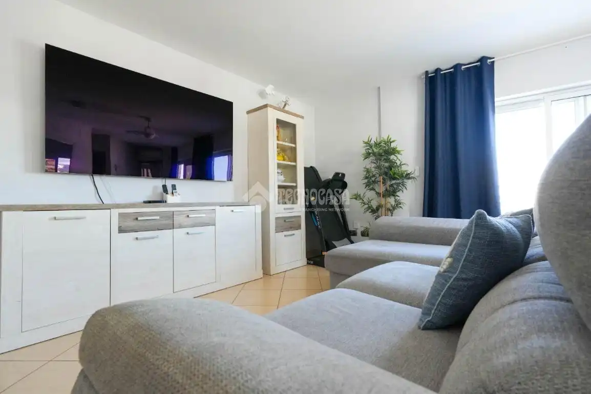 Sala d'estar de Pis en venda en Guía de Isora amb Terrassa