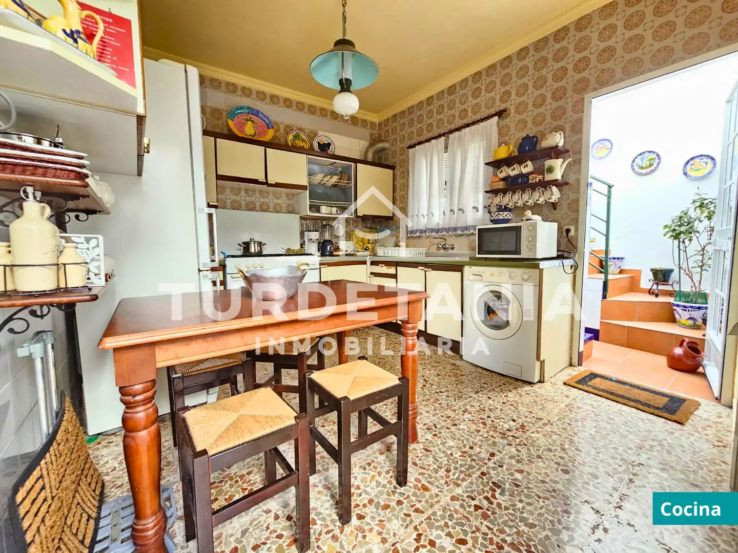 Küche von Haus oder Chalet zum Verkauf in Sanlúcar de Barrameda mit Terrasse, Abstellraum und Möbliert
