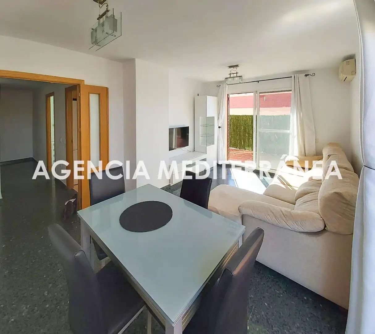 Sala d'estar de Àtic de lloguer en Burjassot amb Aire condicionat, Calefacció i Terrassa