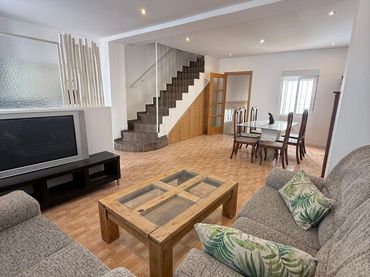 Casa en venta en Fernán-Núñez
