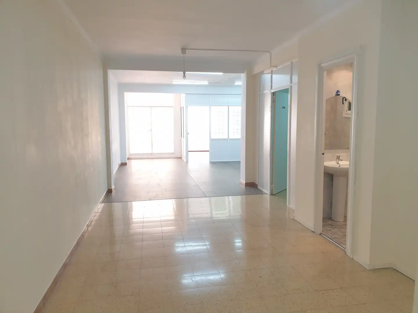 Oficina de alquiler en Barcelona con Terraza
