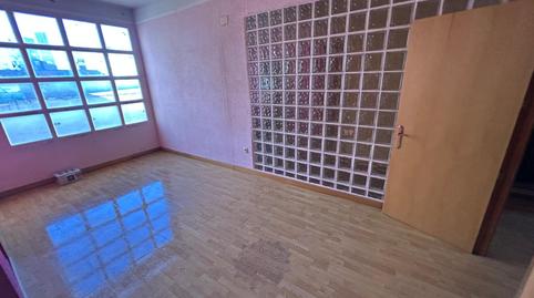 Foto 2 de Pis en venda a Av Compte de Torrefiel, El Llombo, Ontinyent