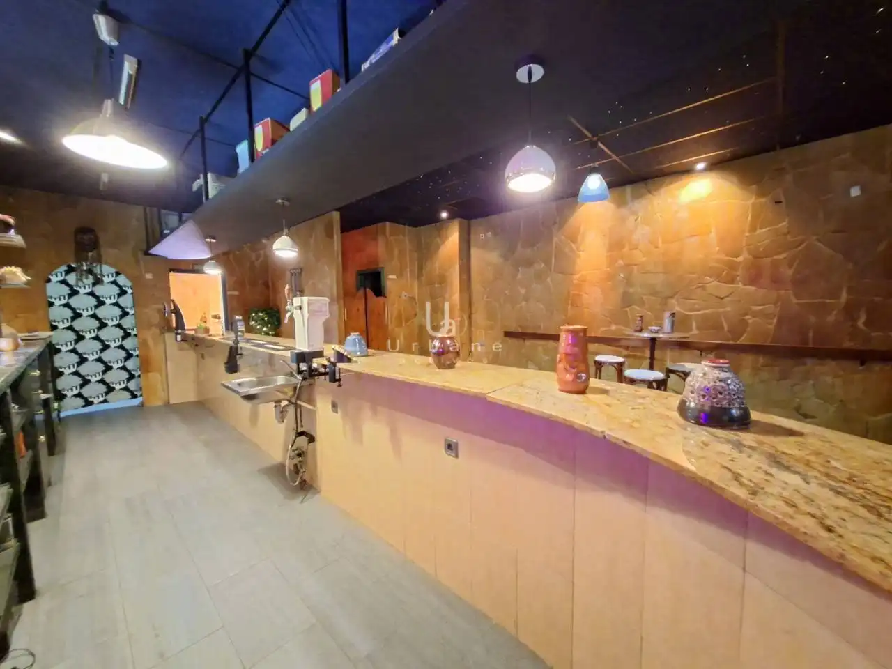 Local comercial en venda a Casco Urbano, imagen 2