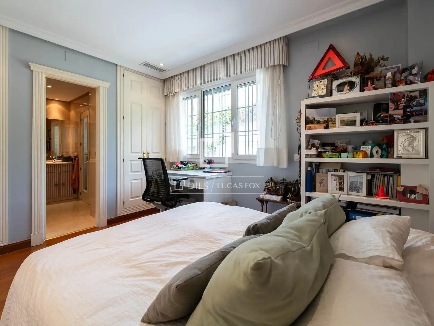 Habitación de Casa o chalet en venta en Madrid con Aire acondicionado, Calefacción y Jardín privado